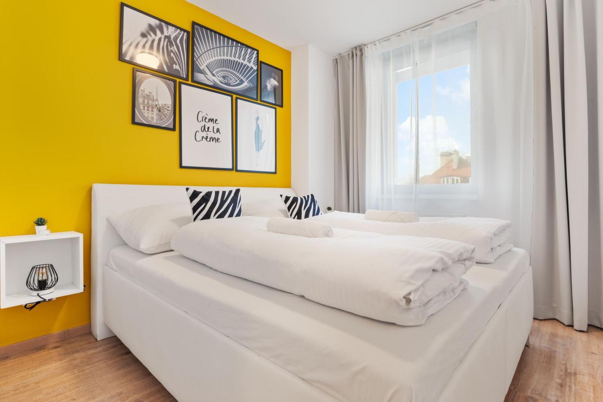 Lam Safari - Balcony - Ac - Free Parking Daire Bratislava Dış mekan fotoğraf